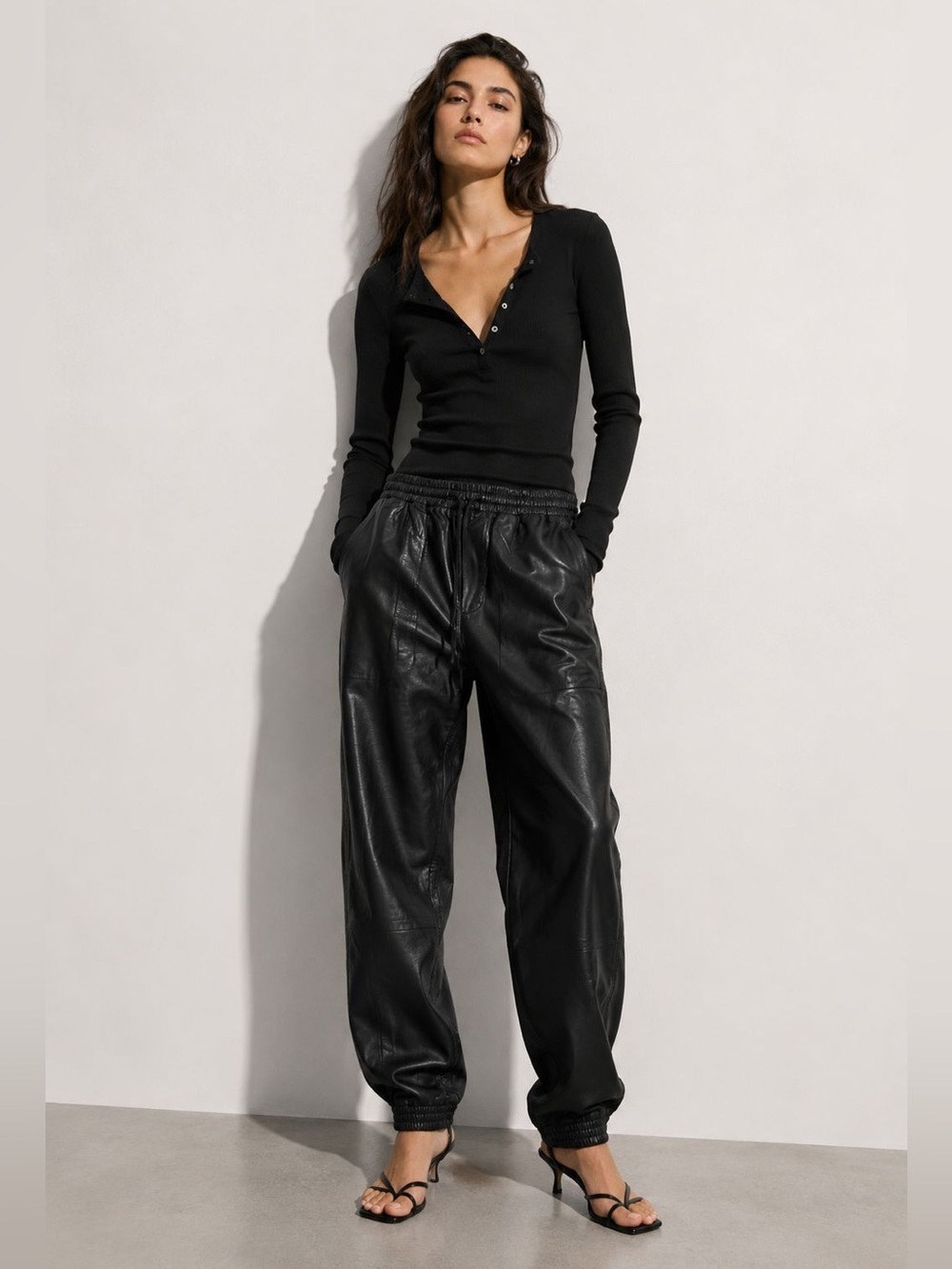 ZARA Faux Leather Jogger Pants Black Size S High Rise Tapered Fit